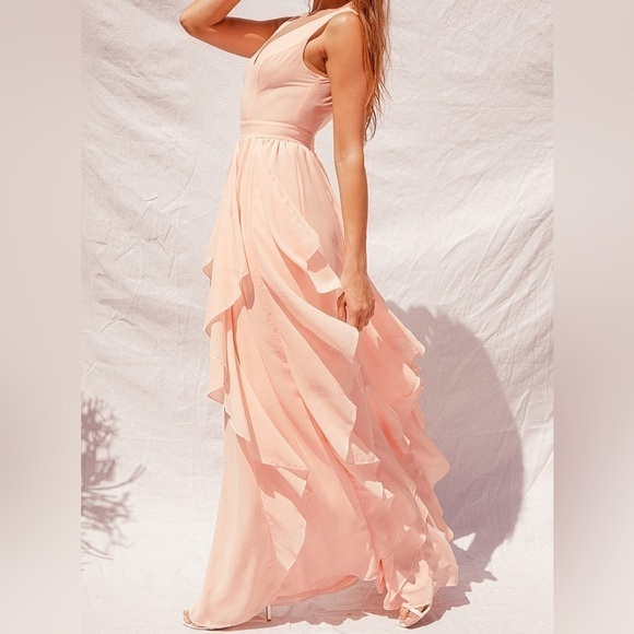 Lulus Dresses & Skirts - Lulus Sleeveless Ruffled Maxi Dress Size XS